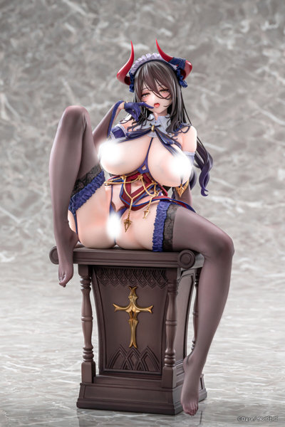 Holy Disposal Sister "Petronille" Succubus Costume Ver. Illustration by Ogre 1/6 Completed Figure Regular Version メイン画像