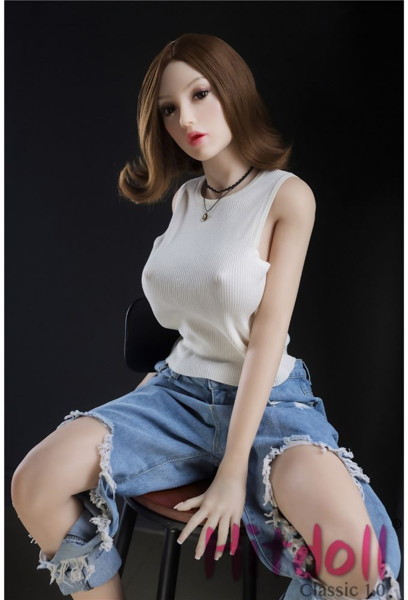 IL DOLL 10 / Height 150cm / Bust E Cup / Material Made of TPE